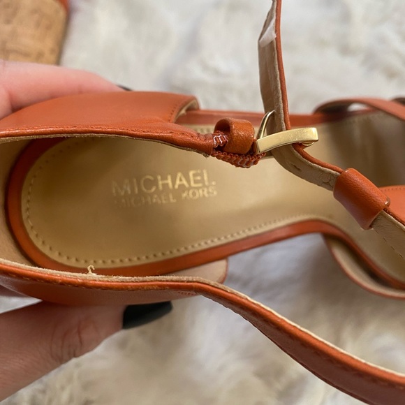 Michael Kors Mercer Coro Platform Leather sandal heels size 7 - Picture 6 of 7